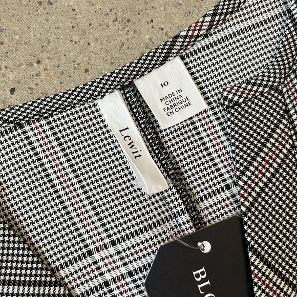 Lewit Black York Check Seam Detail Sleeveless Dress - Picture 9 of 10